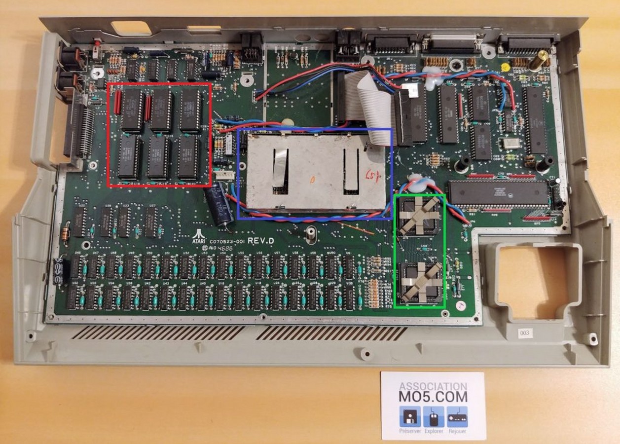 Photo de la carte mère d'un Atari 1040 STf